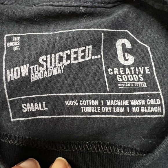 Creative Goods Nick Jonas Short Sleeve Crewneck Graphic T-Shirt Women’s Sz S - Picture 4 of 4